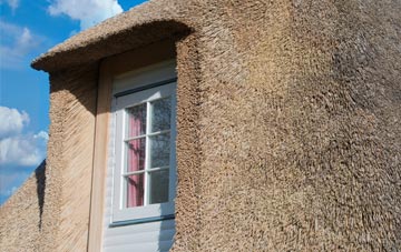 Stragglethorpe thatch roof disadvantages
